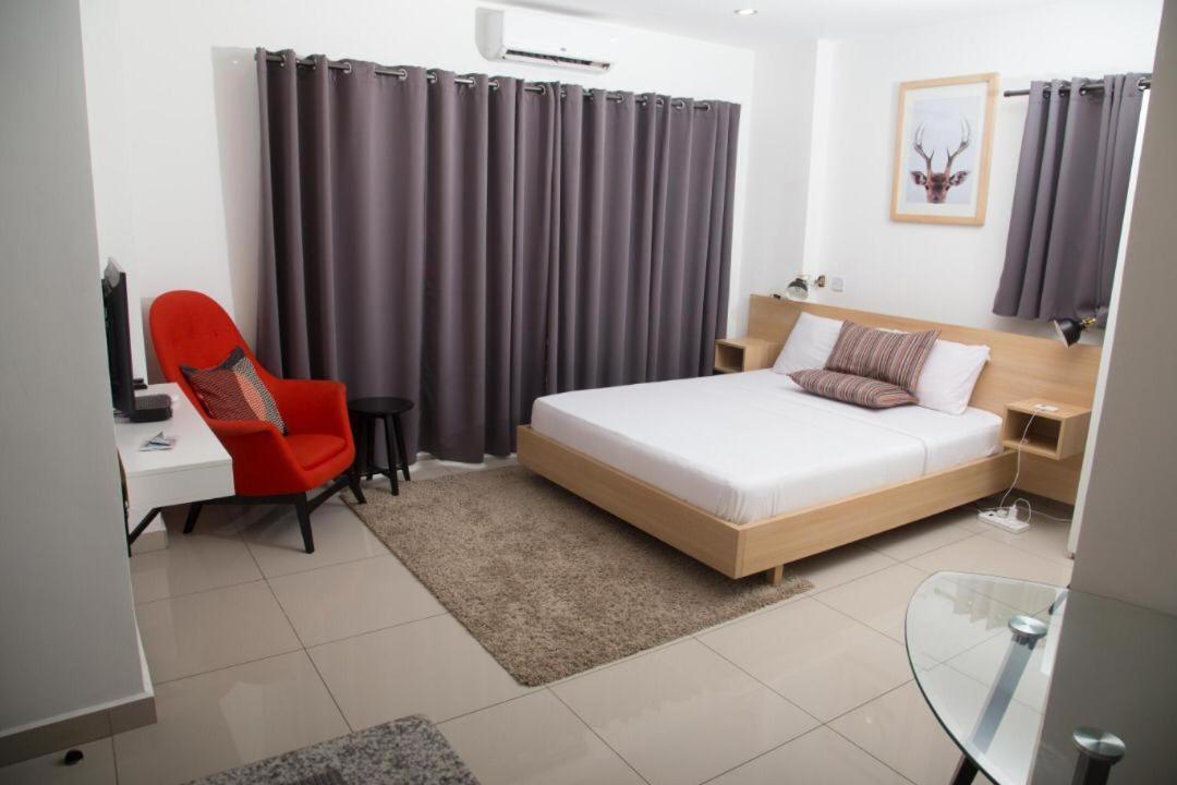 The Gallery Luxury Apartments Accra Esterno foto