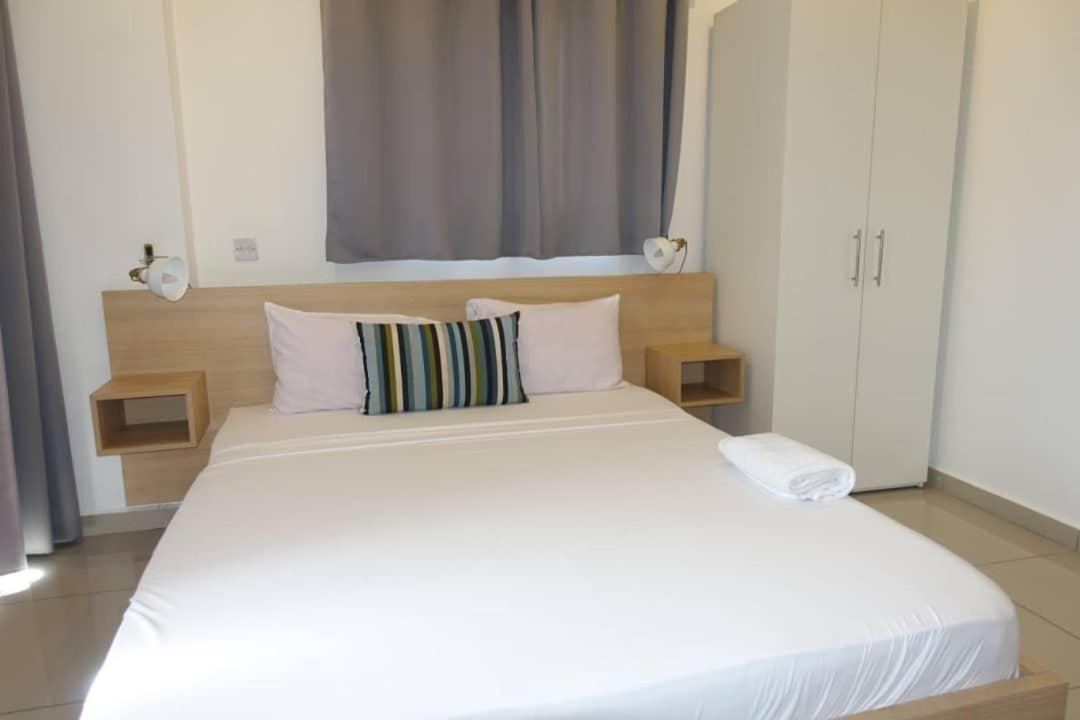 The Gallery Luxury Apartments Accra Esterno foto